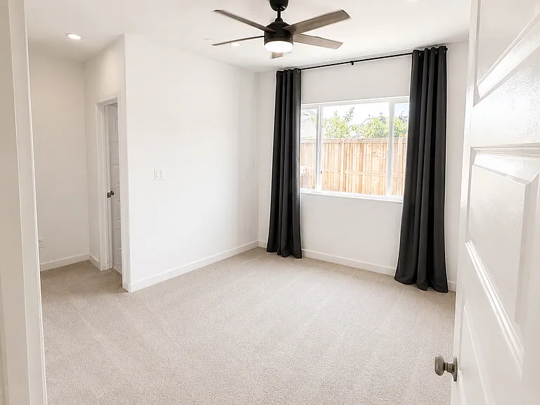 3700 Needham Ln — Photo 8