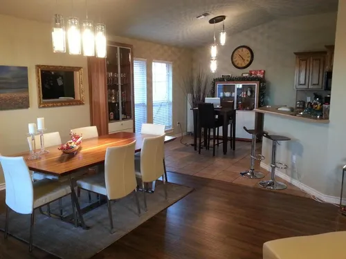 3304 Peacock Ln Photo 1