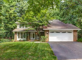 11533 Flints Grove Ln, Gaithersburg, MD 20878