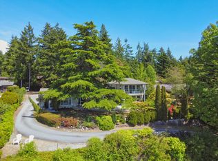 4632 Whitaker Rd, Sechelt, BC V7Z 0E4