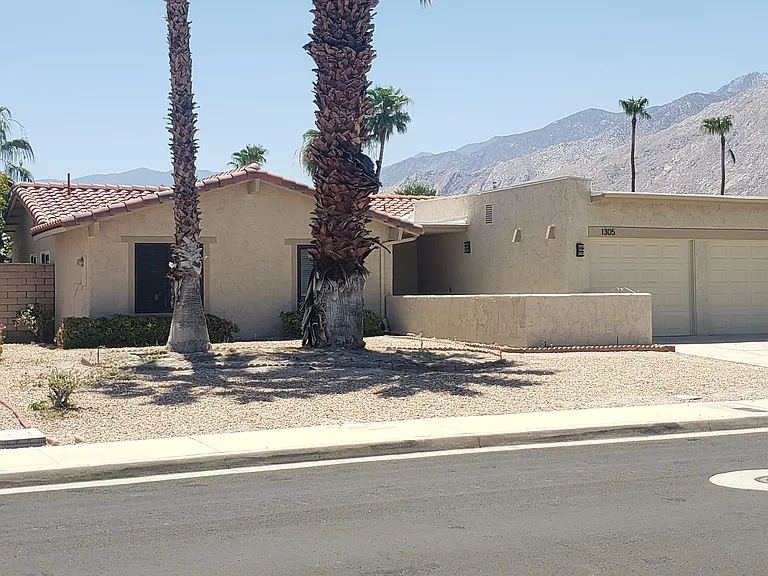 1305 E Rosarito Way — Photo 1