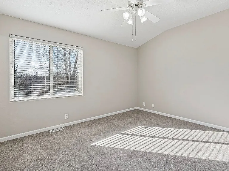 7841 Bondesson St — Photo 14