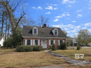 900 Lovelace Ave, Brewton, AL 36426