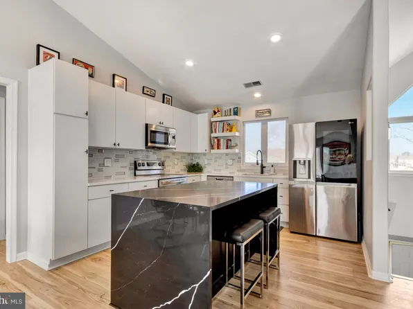 297 Lakeside Dr Unit 71D, Lewes, DE 19958