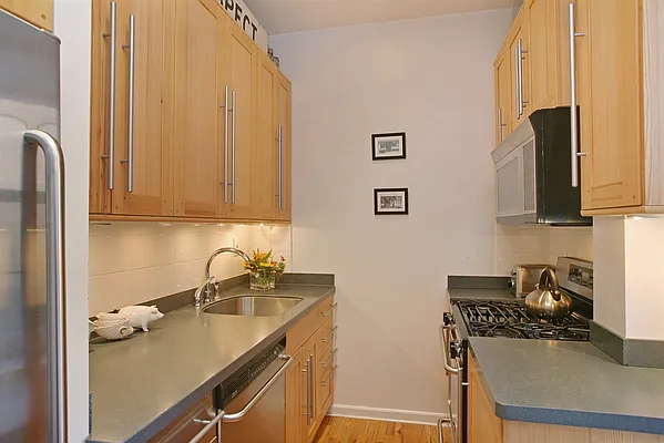 Sold by Corcoran | media 13