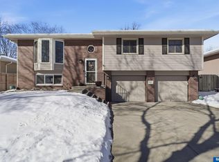 5343 S 78th St, Lincoln, NE 68516