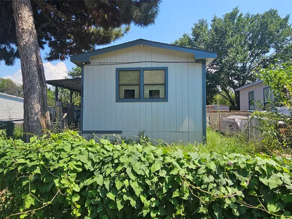 123 Lake Vista Dr, Lake Dallas, TX 75065