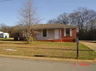 150 Cambridge Cir, Montevallo, AL 35115