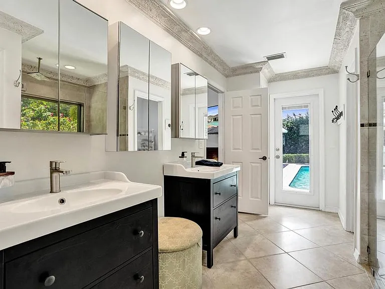 5569 Wind Drift Ln — Photo 48
