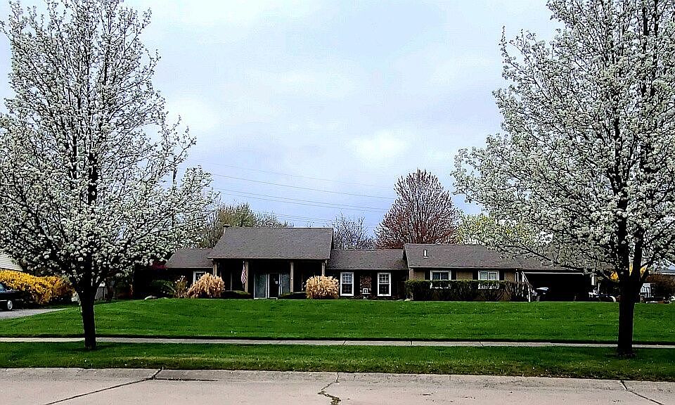 1st image of 6235 Gloucester Dr