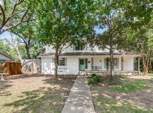 1116 N Cottonwood Dr, Richardson, TX 75080