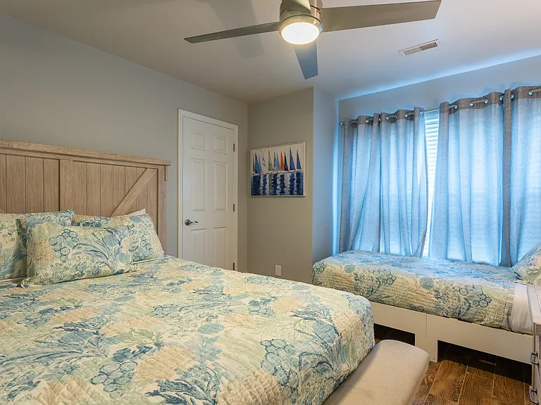 4800 Eagleview Dr #341 — Photo 17