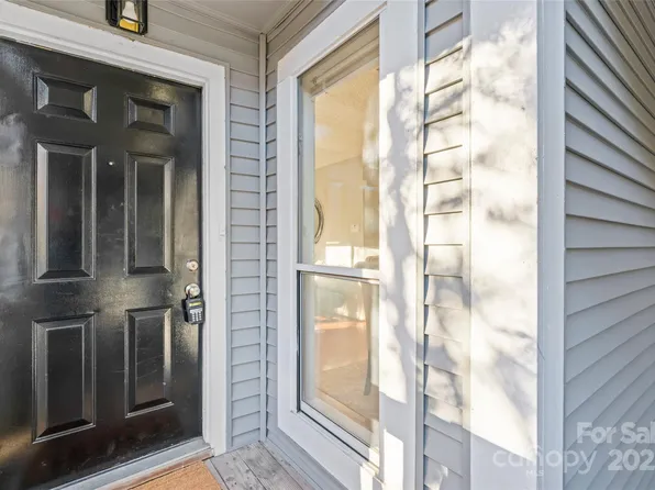 2514 Cranbrook Ln APT 5, Charlotte, NC 28207