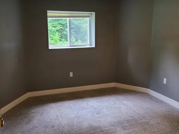 796 Adiron Ave, Coquitlam, BC V3J 4K2