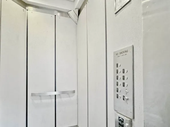 338 East 15th Street image 11 of 12