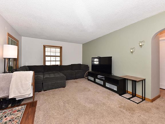 5th image of 2426 S 73rd STREET