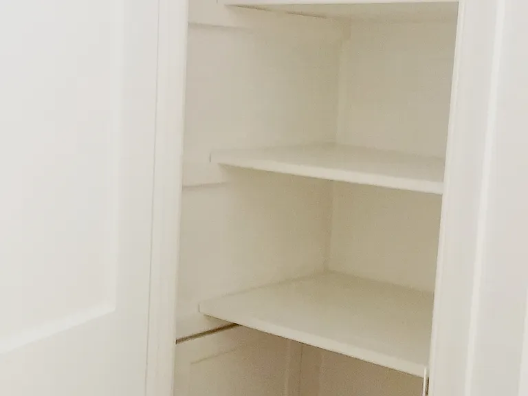 5823 Oakland St — Photo 13