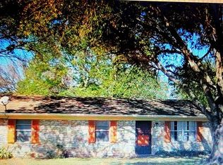 706 Laurel St, Bastrop, TX 78602