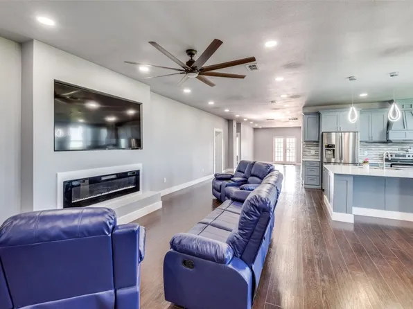 1005 Ovilla Rd, Waxahachie, TX 75167