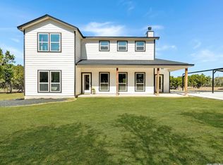 308 Winchester Dr, Bergheim, TX 78004