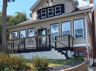 238 Penn Blvd FLOOR 2, Lansdowne, PA 19050