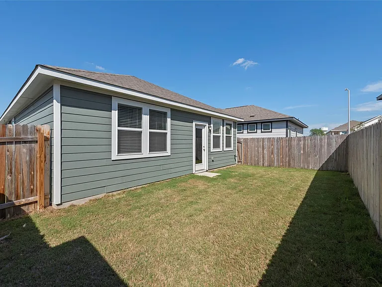 1212 Wild Leaf Way — Photo 24