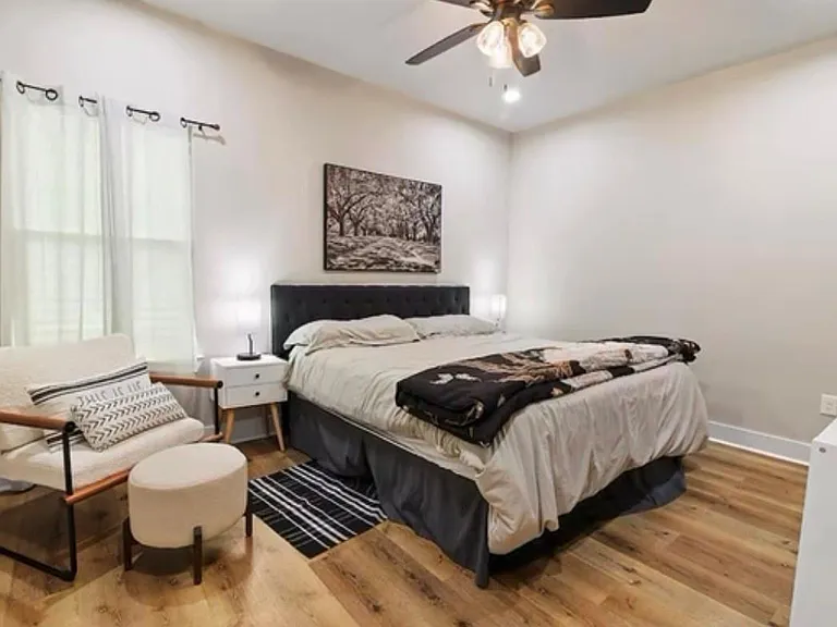 2406 Truxillo St #B — Photo 6