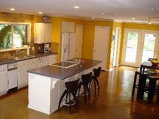Kitchen area