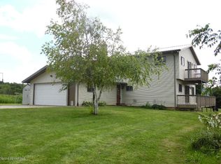 S3115 Alpine Rd, Fountain City, WI 54629