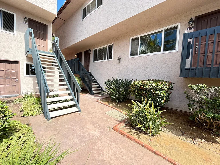 2582 Del Mar Heights Rd #17 — Photo 6