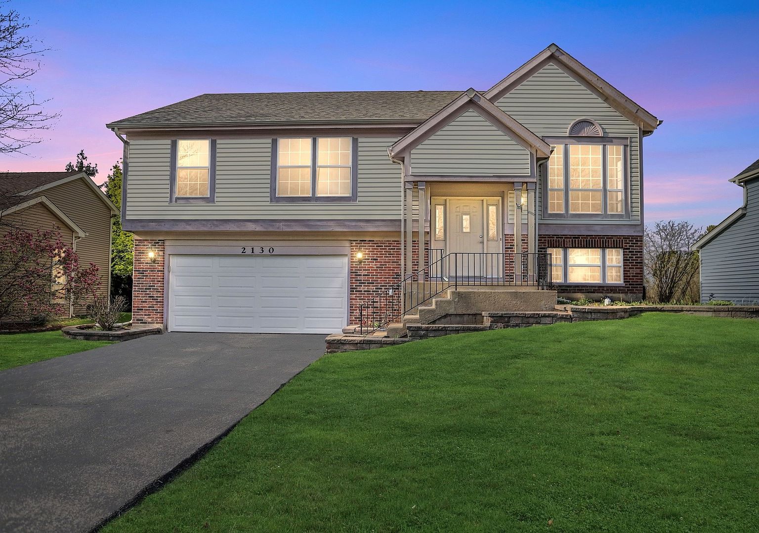 2130 Green Bridge Ln, Hanover Park, IL 60133 Zillow