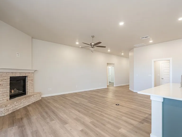 5905 Settler Ave — Photo 15