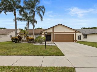 9587 Trivolo Pl, Boca Raton, FL 33434