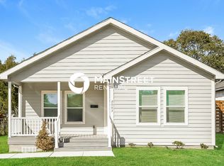 2003 E Overton Rd, Dallas, TX 75216