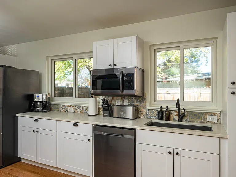 6604 Upham St — Photo 36