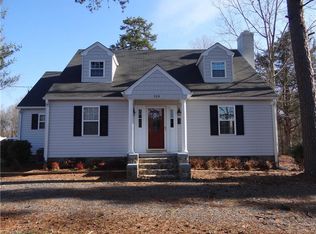 524 High Point St, Randleman, NC 27317