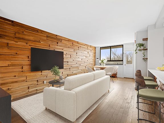 3rd image of 100 Manhattan Ave APT 416