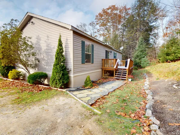 39 Shady Lane, Wiscasset, ME 04578