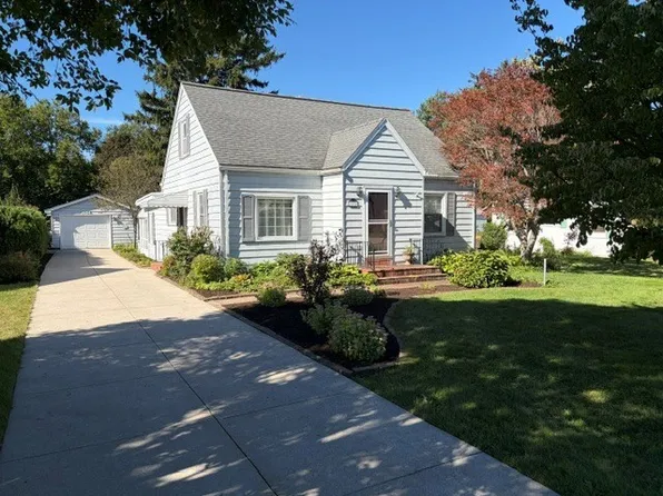 1034 Ford Ave, Erie, PA 16505