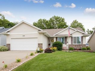 2125 Probst Ct SW, Cedar Rapids, IA 52404