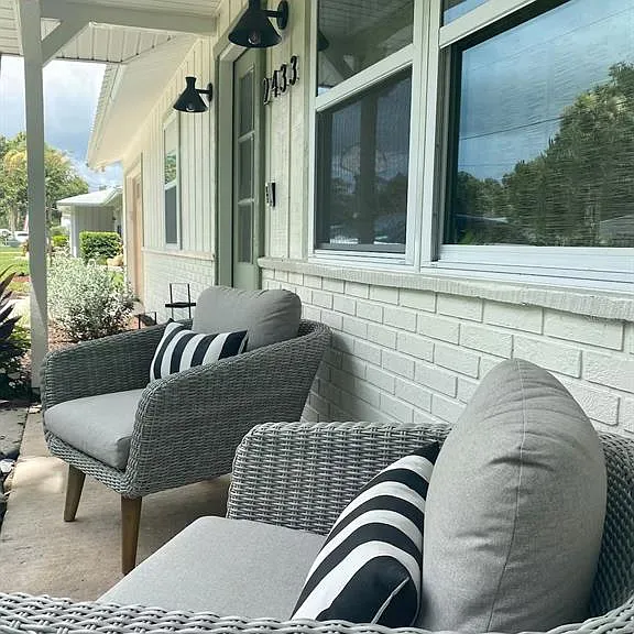 2433 Lydia Way — Photo 1