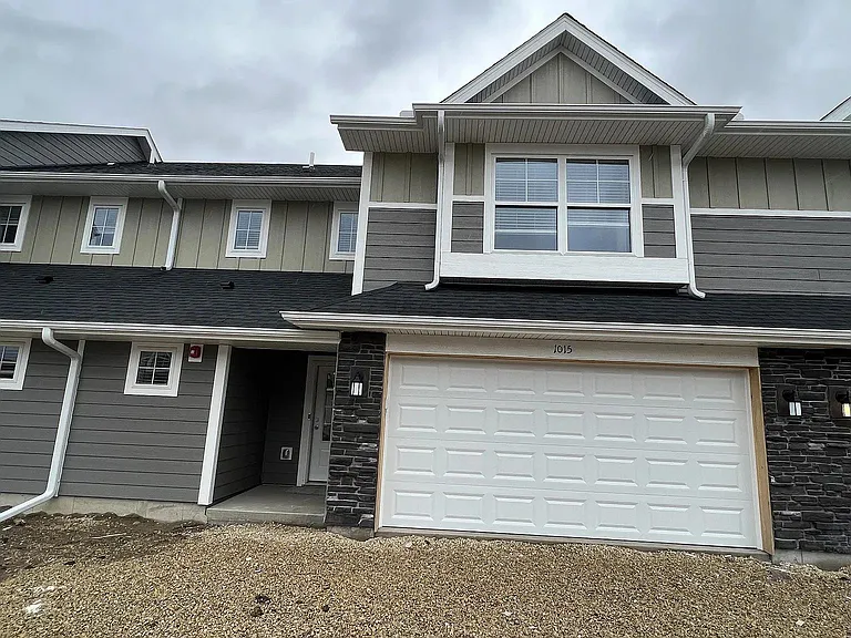 1015 Field Ct — Photo 22