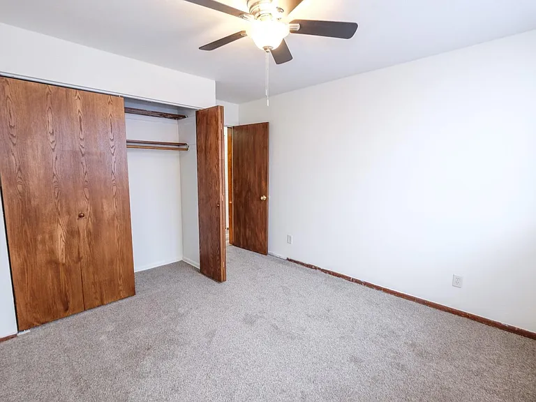 Cedar Commons — Photo 14