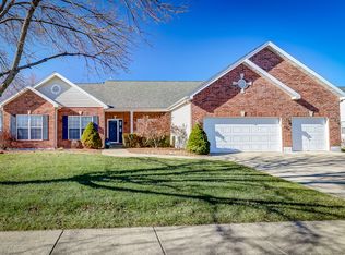 2509 Fairway Dr, Belleville, IL 62220