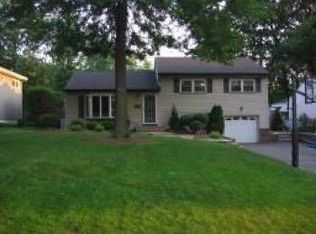 129 Franklin St, Cedar Grove, NJ 07009