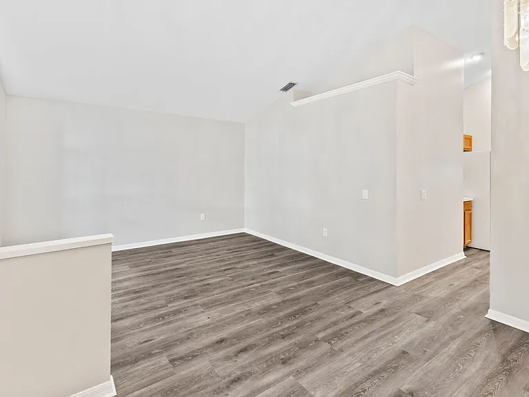 11111 Lakeside Vista Dr — Photo 11