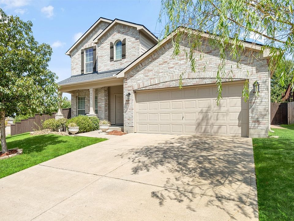 1st image of 8467 Creekbluff Dr