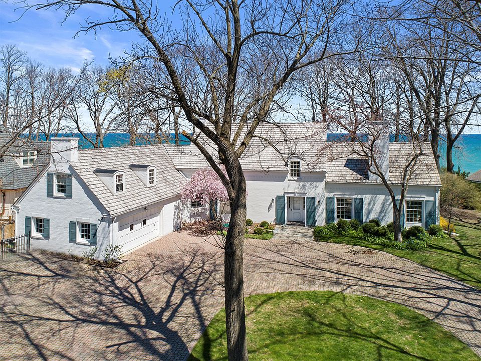 1st image of 4720 N Lake Dr