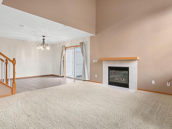 5th image of 20588 Erin Ct #61