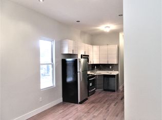 200 28th St APT 3L, Brooklyn, NY 11232
